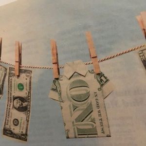 Meet your Posher, Lois